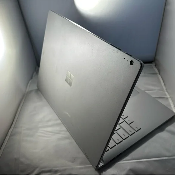 Surface Book 2 (Table/Laptop Hybrid)